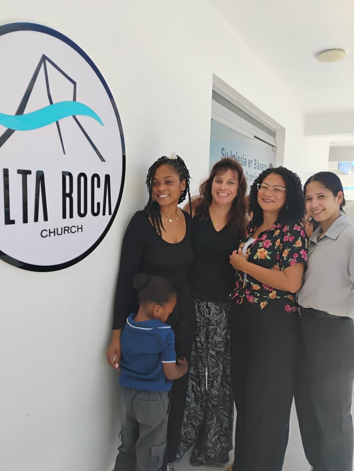 Familias en Alta Roca Church